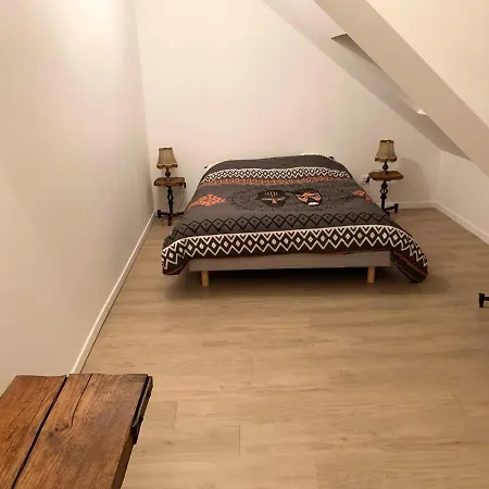 Apartment De 2 Chambres Avec Jardin Clos Et Wifi A *